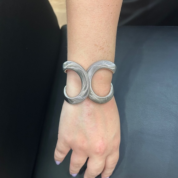 Double Omega Textured Wire Cuff - Picture 4 of 5